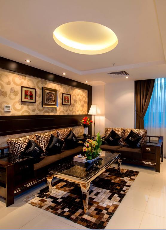 Al Yamama Palace Hotel Suites Riad Habitación foto